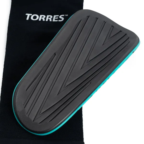 Щитки футбольные TORRES Pro за 1&nbsp;972 ₽ в Томске